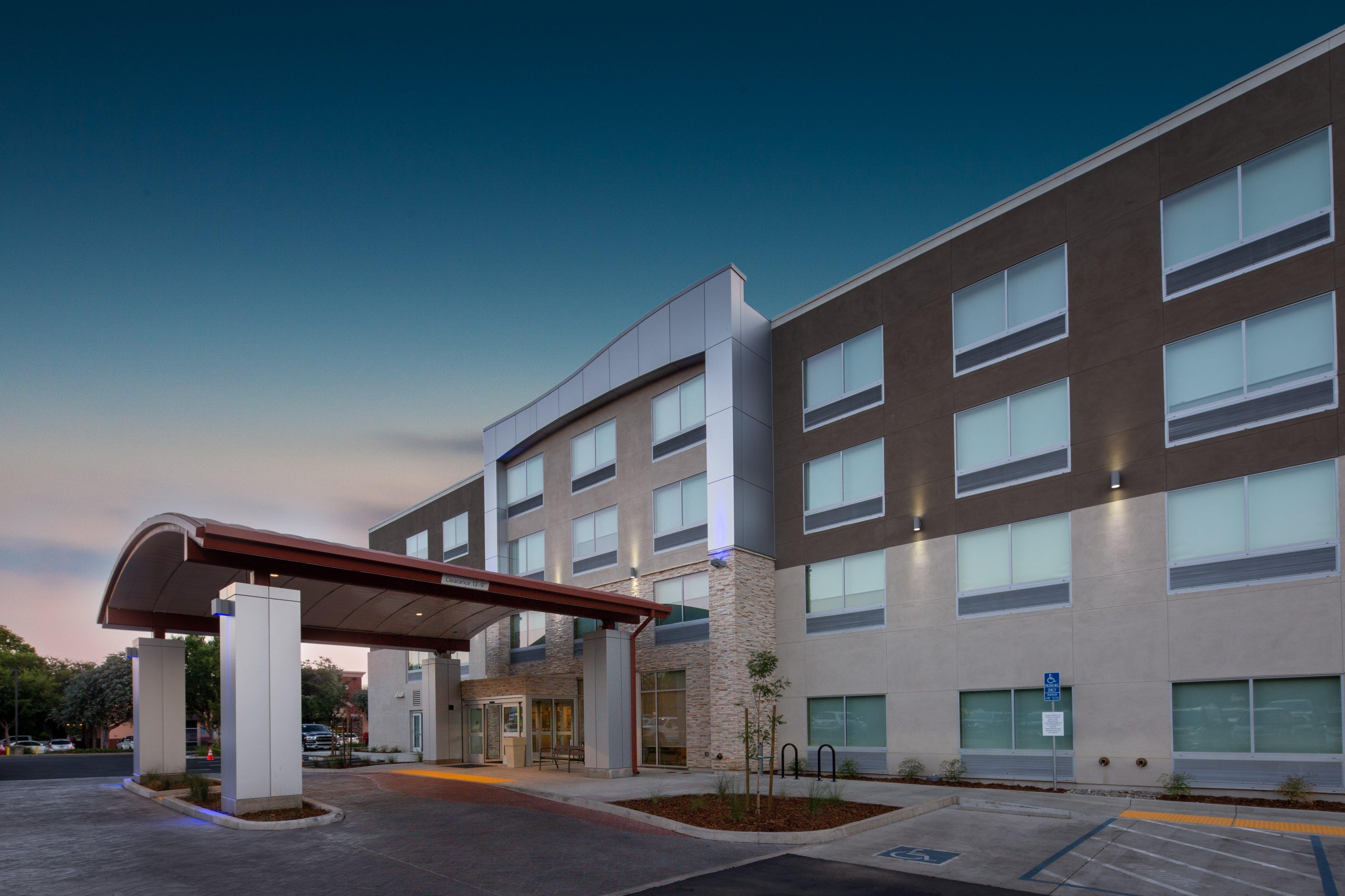 Express & By Ihg Hotel Chico