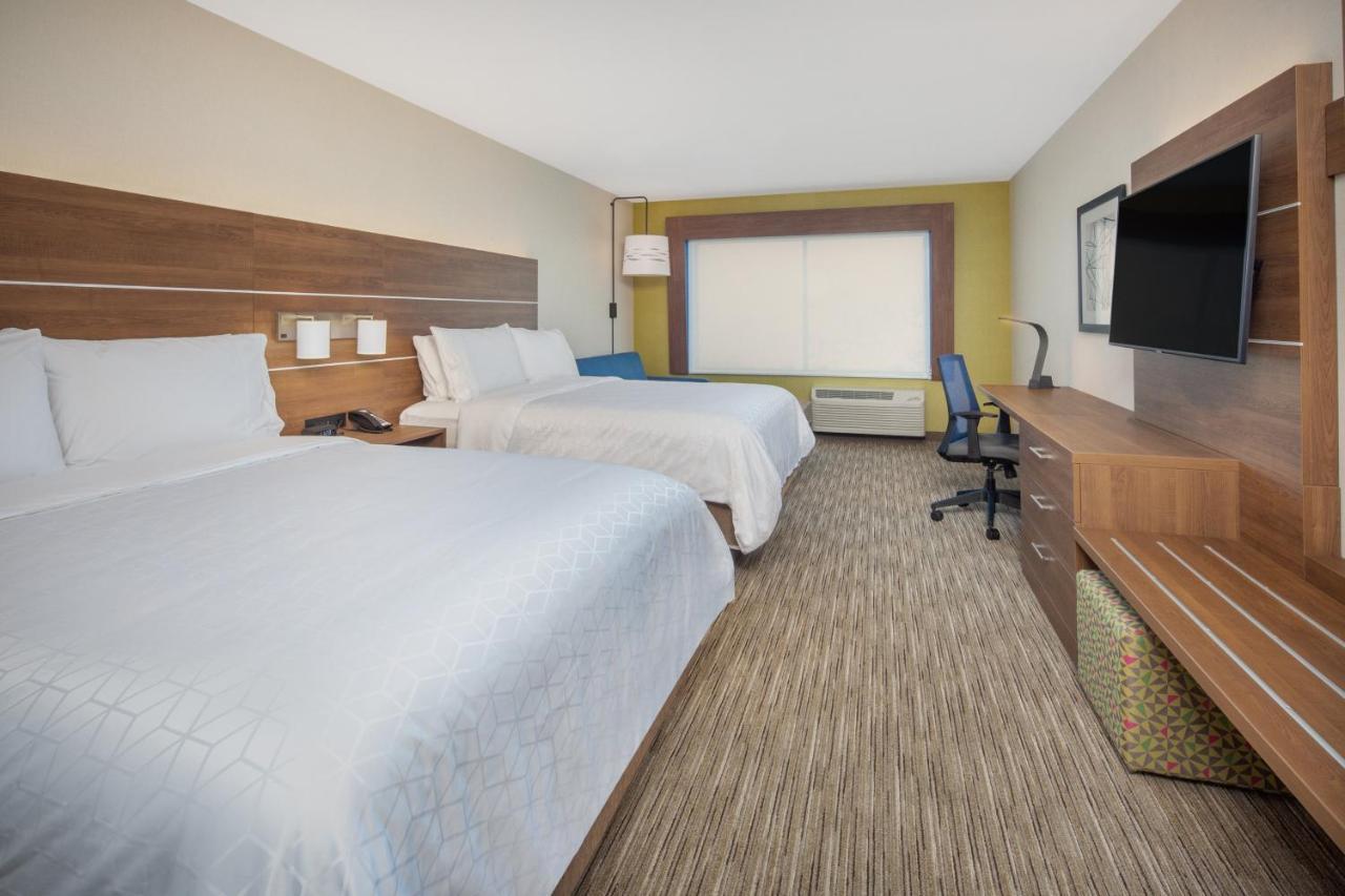Hotel Express & By Ihg 3*