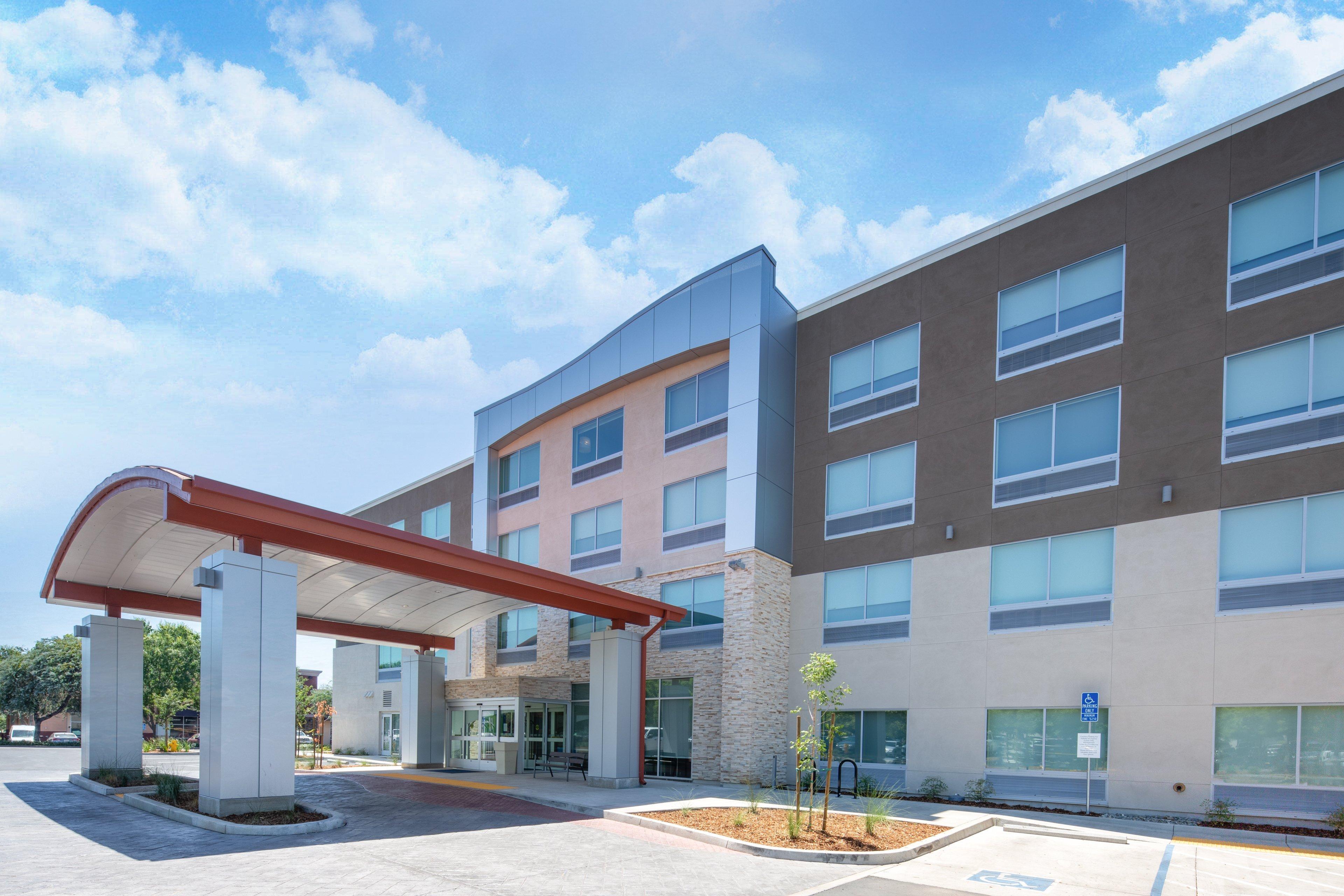 Hotel Express & By Ihg Chico