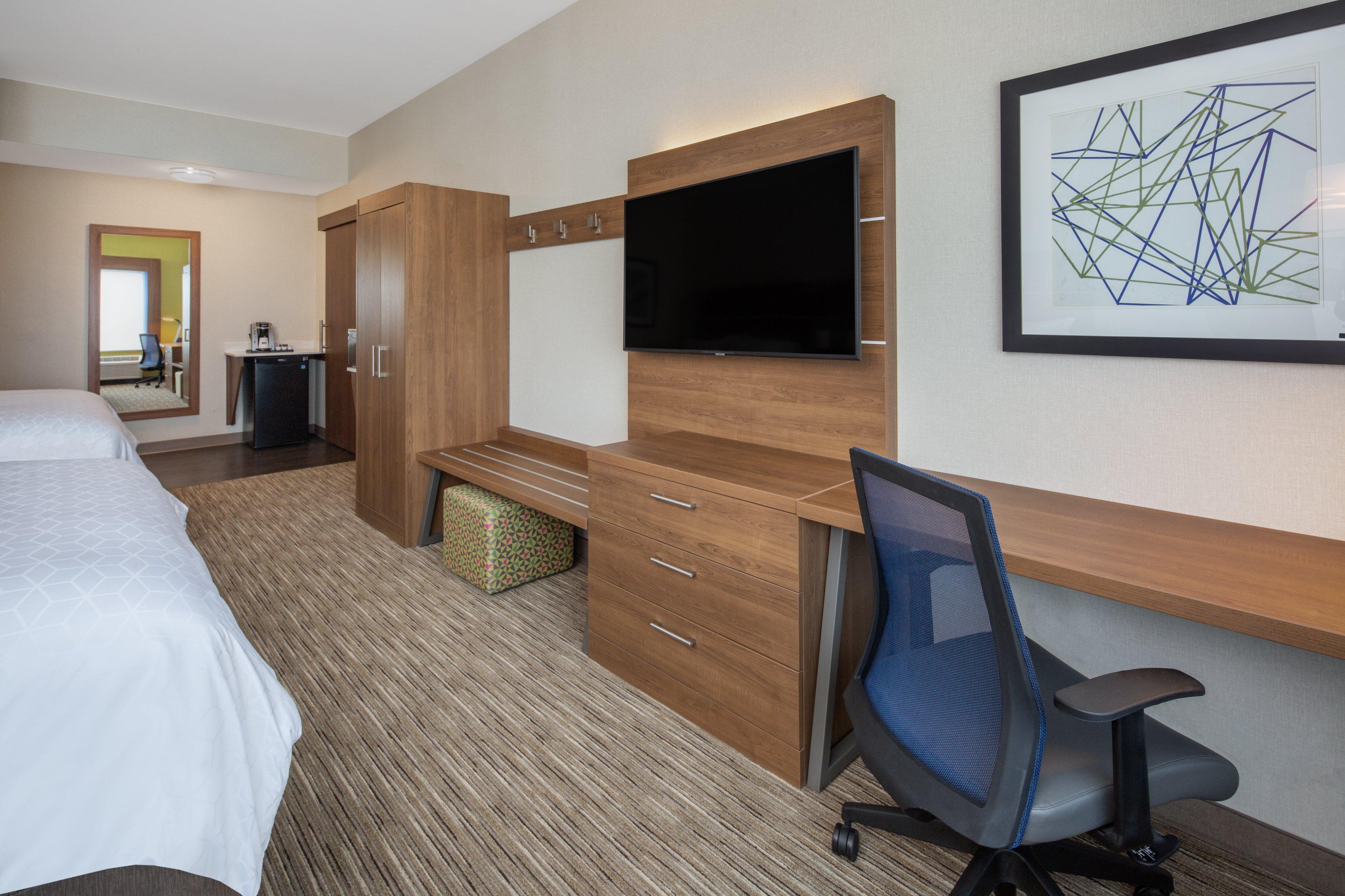 Hotel Express & By Ihg 3*