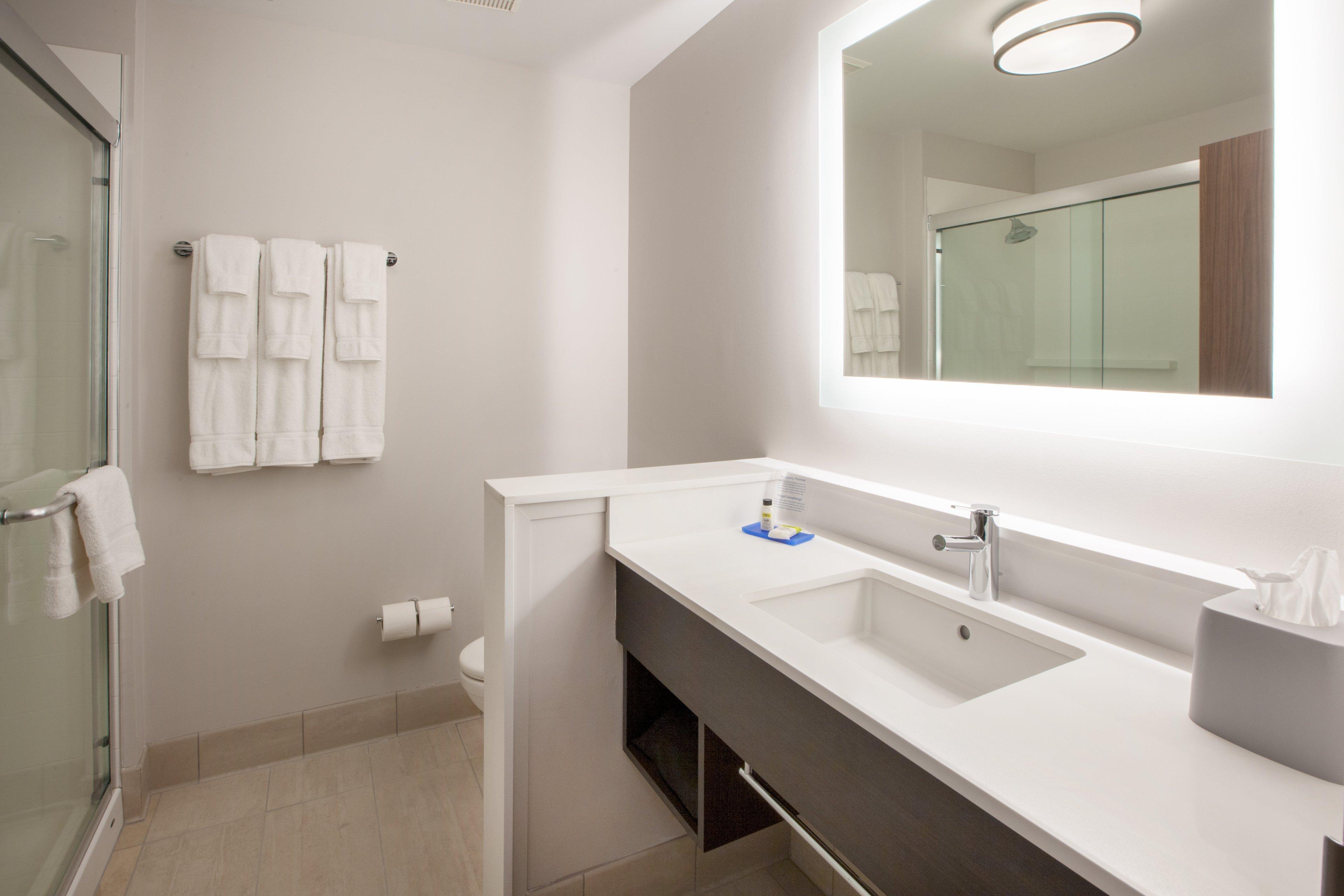 Hotel Express & By Ihg 3*