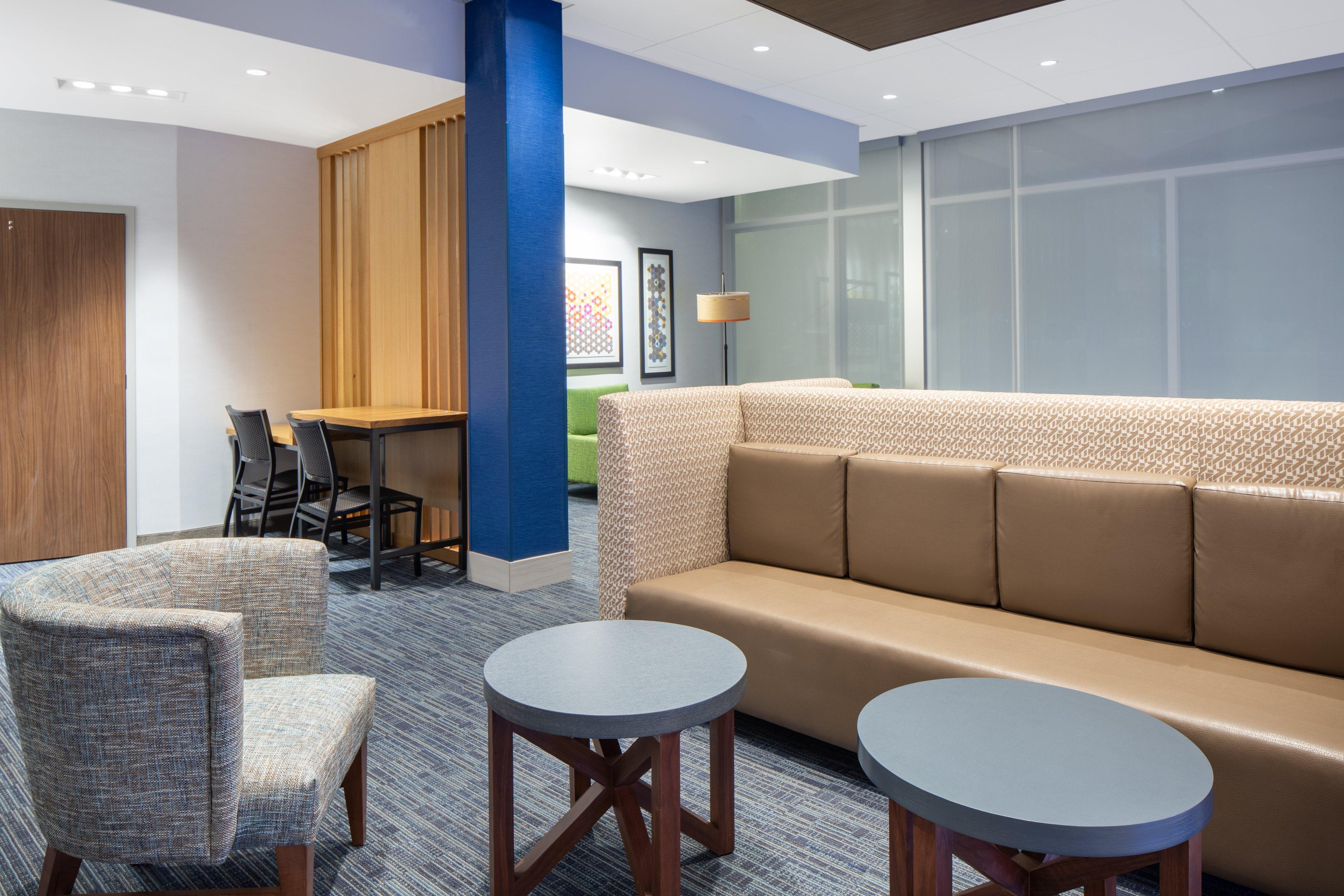 Express & By Ihg Hotel 3*